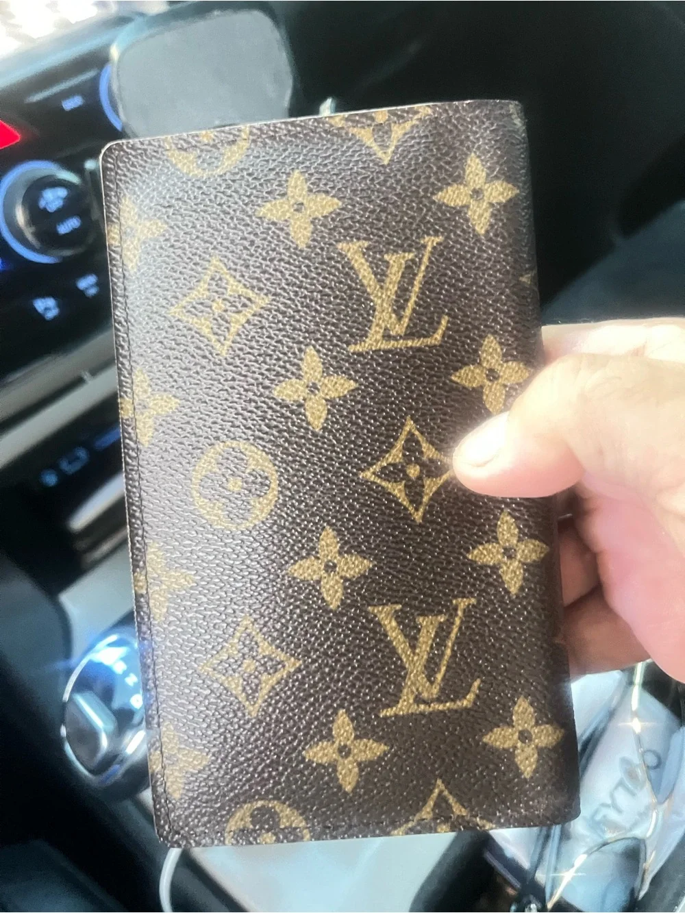 Like new authentic Louis Vuitton Brown Monogram Leather Card & Money Holder